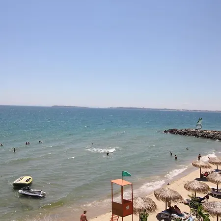 Appartement Two Bedroom In Saint Vlas. Siana 3