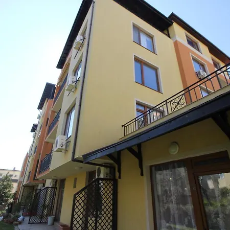 Two Bedroom In Saint Vlas. Siana 3 * Sveti Vlas
