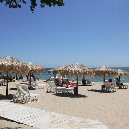 Two Bedroom In Saint Vlas. Siana 3 Appartement