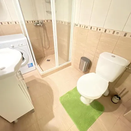 Two Bedroom In Saint Vlas. Siana 3 Appartement *