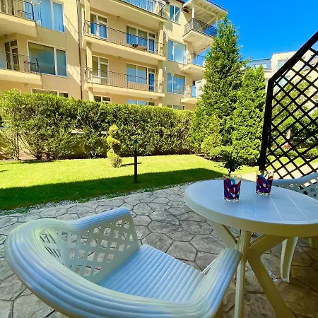 아파트 Two Bedroom In Saint Vlas. Siana 3