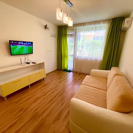 Two Bedroom In Saint Vlas. Siana 3 아파트 스베티 블라스