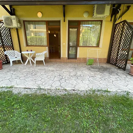 아파트 Two Bedroom In Saint Vlas. Siana 3