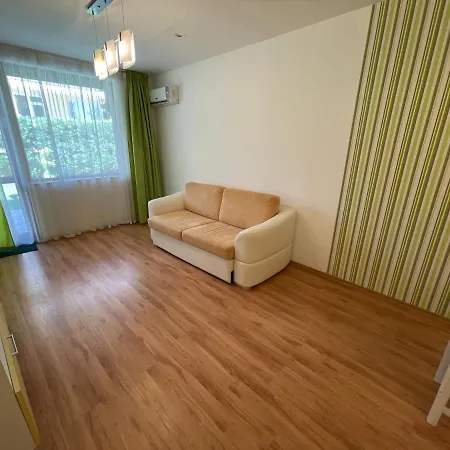 아파트 Two Bedroom In Saint Vlas. Siana 3 스베티 블라스